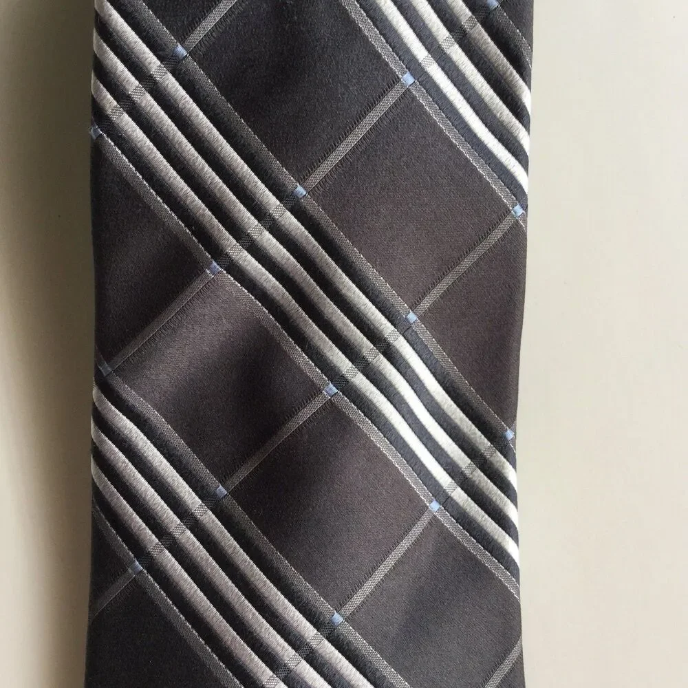 Michael Michael Kors Mens Neck Tie Gray Plaid 100% Silk 58 x 3.75